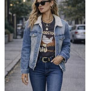 Ashley Vintage Charm Sherpa Lined Denim Jacket XL Light Wash Western Trucker